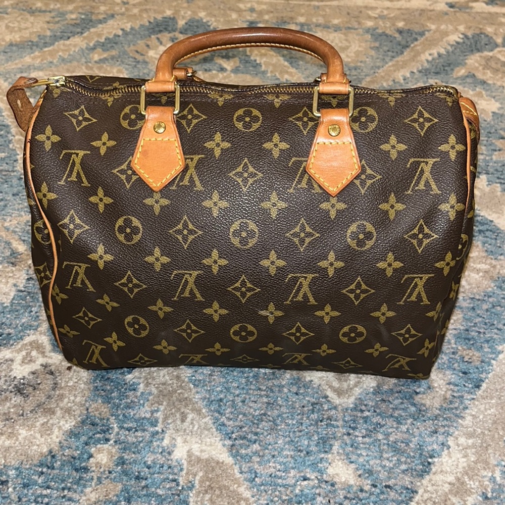 Louis Vuitton Speedy 30